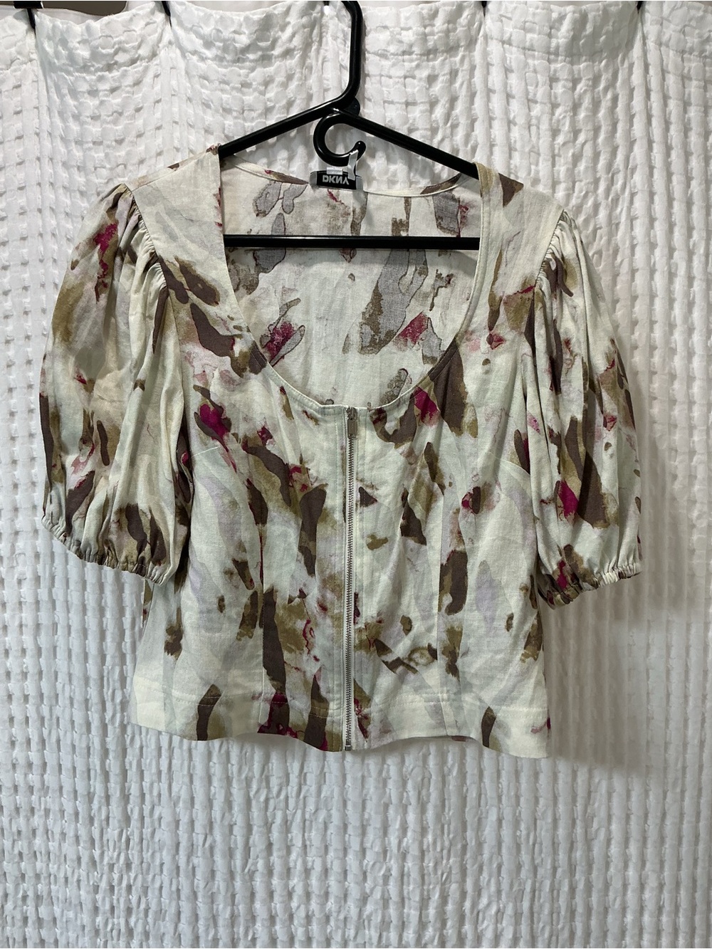 DKNY Cream Floral Zip-Front Puff Sleeve Blouse